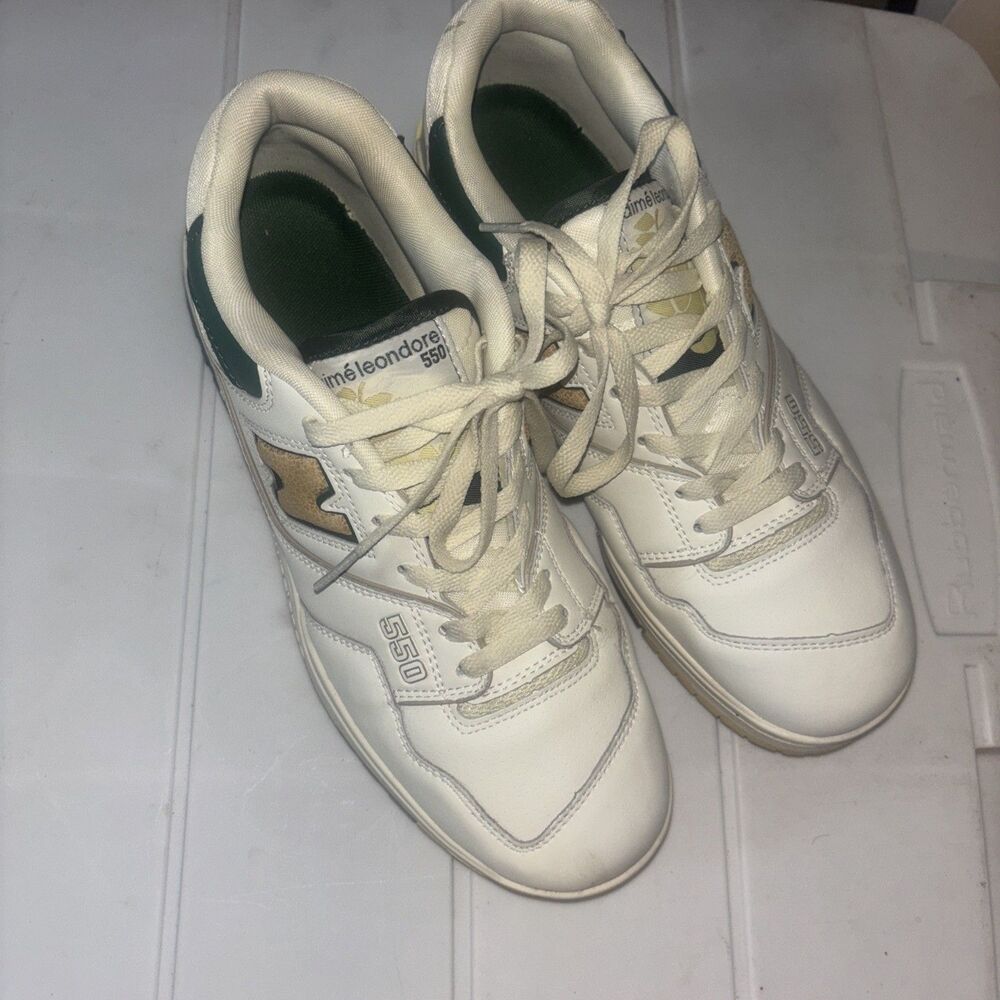 New Balance550 White Green and Yellow Size 11 Men's Sneakers